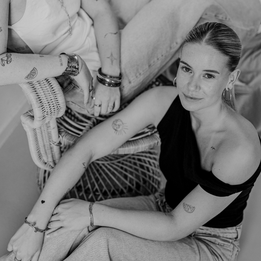 Tatuaż kotwica: 10 znaczeń i inspirujące wzory