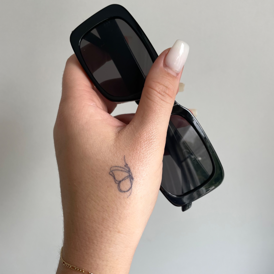 Tymczasowy tatuaż motylkowy fineline