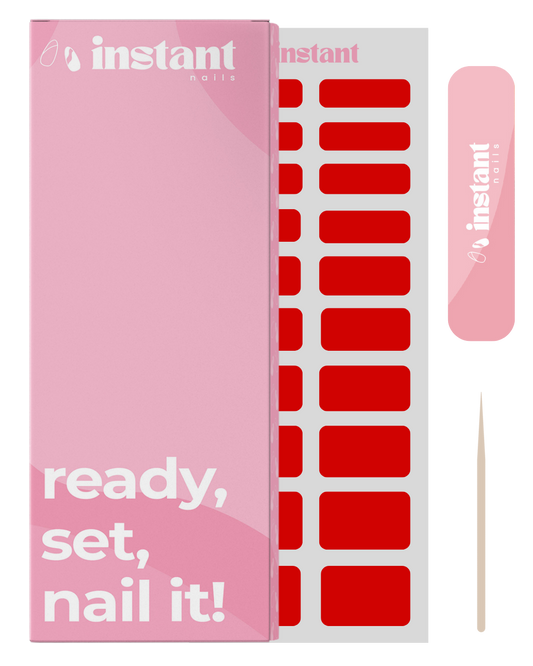 Naklejki na paznokcie czerwony aksamit