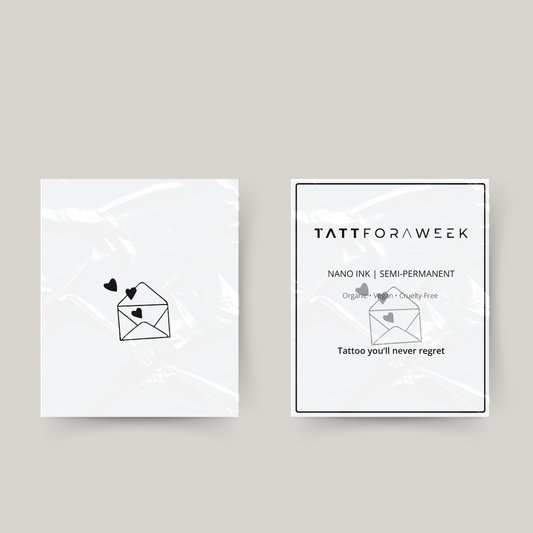 Tymczasowy tatuaż z napisem miłość